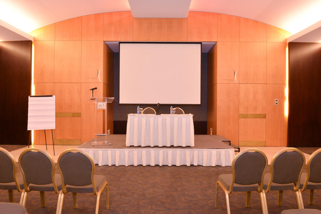 Coral Beirut Al Hamra Hotel Εξωτερικό φωτογραφία