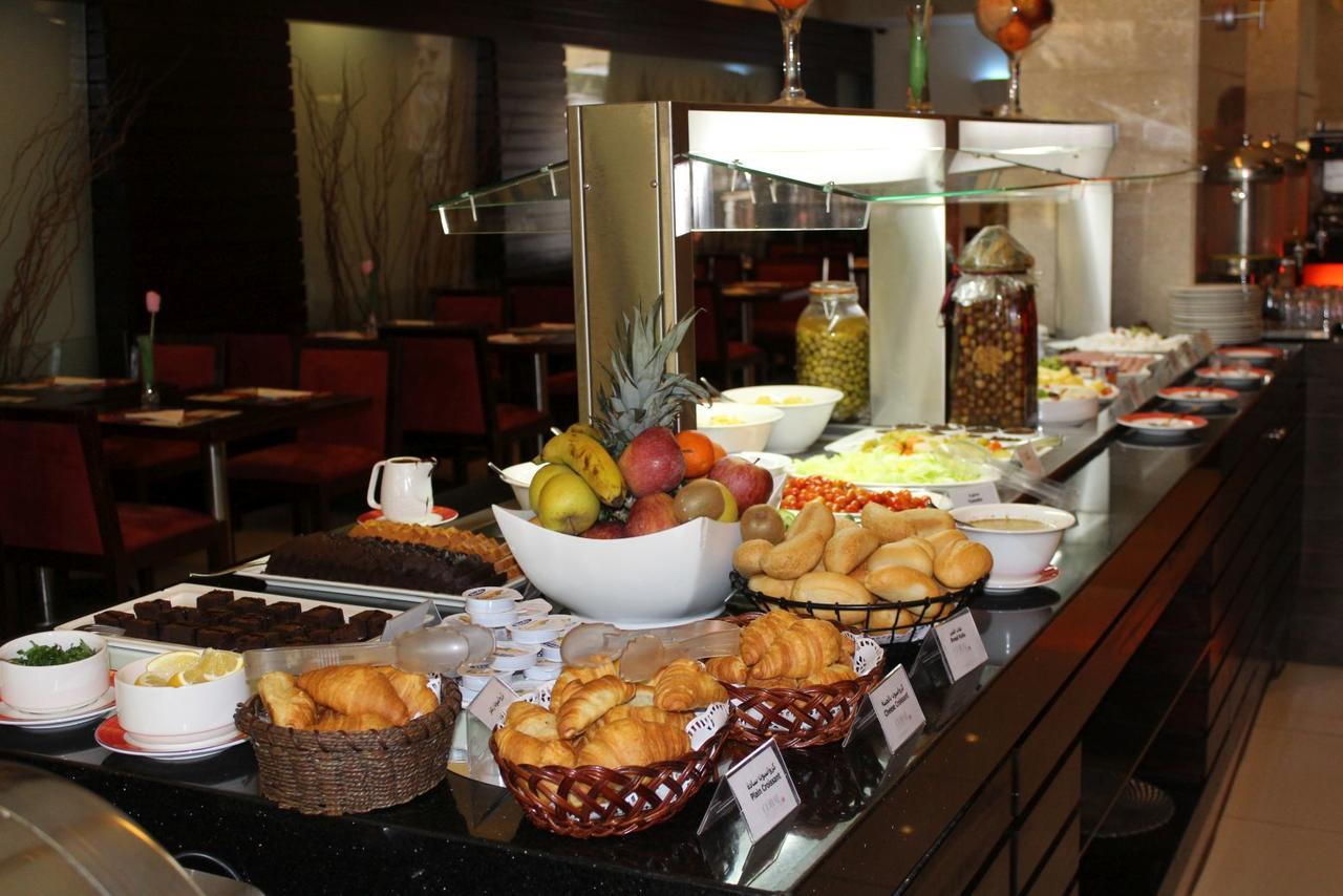 Coral Beirut Al Hamra Hotel Εξωτερικό φωτογραφία