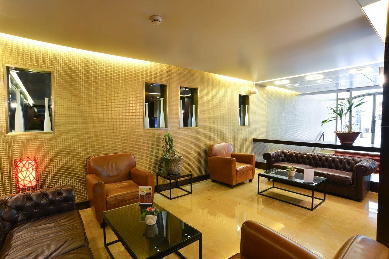 Coral Beirut Al Hamra Hotel Εξωτερικό φωτογραφία